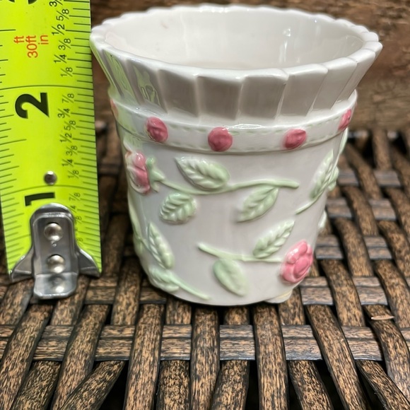 Yankee Candle Small Jar Shade Topper & Plate Set Winter/Holiday + Floral Votive - Picture 14 of 16